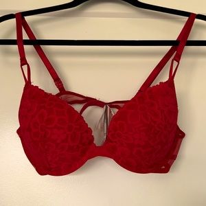 Victoria’s Secret Red Lace Push-up Bra